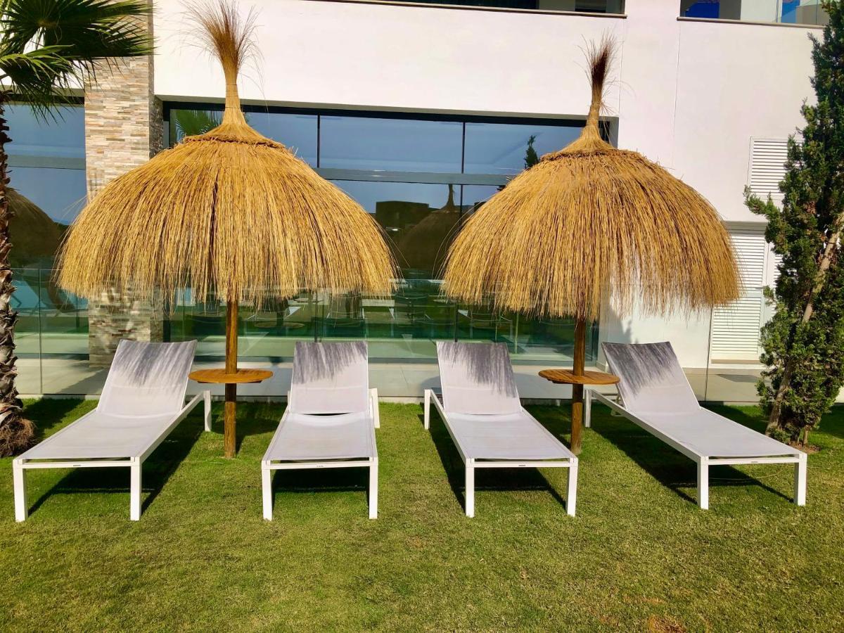 Modern Apartment In Front Of Cabopino Golf Marbella Exterior photo